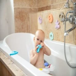 36 Formes En Mousse Pour Le Bain Avec Sac De Rangement -Moulin Roty Soldes 1703739004002 1703739004002 3BaseMedia 550Wx550H