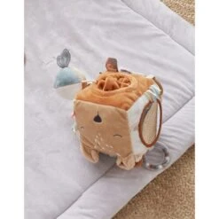 Cube D'activité Babou Et Kendi -Moulin Roty Soldes 550Wx550H 5414220113627 8