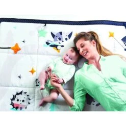 Tiny Love Tapis D'éveil Géant Collection Magique B&W -Moulin Roty Soldes 7290108861815 7290108861815 3BaseMedia 550Wx550H